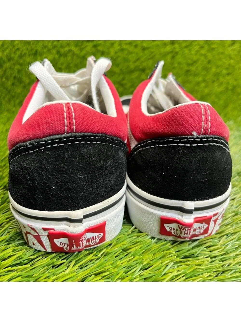 Vans Old Skool Womens Size 7 Black Red White Athletic Skateboard Shoes Sneakers